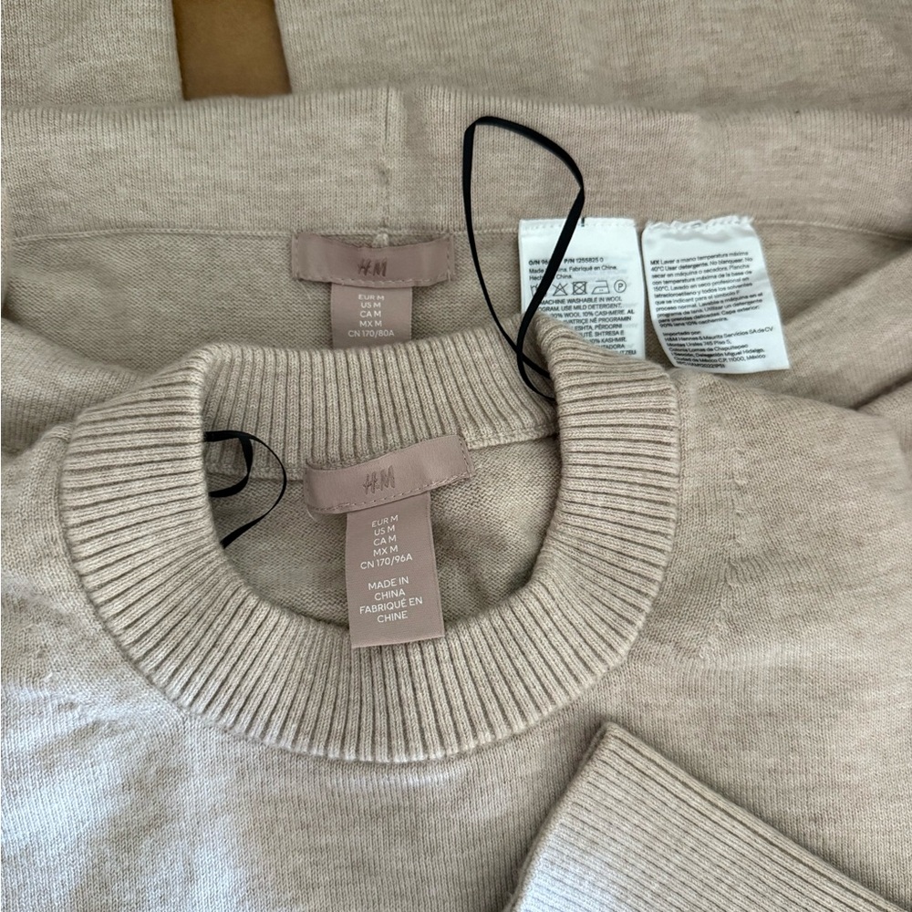 H&M Women's Beige Sweater & Pants Set size M. 90% wool 10% cashmere.